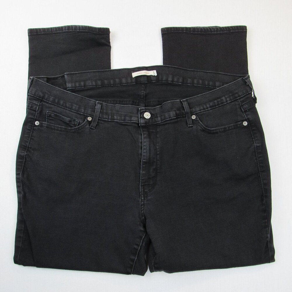Levi Strauss & Co. Women's Size 22W Jean Classic Straight Denim Pant